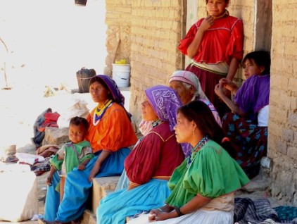 Huichol_Woman_artisans