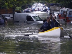 floods