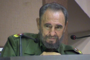 Fidel rallied against implementing taxes in Cuba (cc)