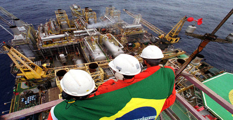 High commodity prices and mineral royalties increased government revenue. Extra money was invested in education, healthcare, and social-assistance programs. Photo (c) Shale Seguro 207