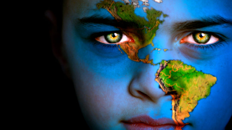 Latin American environmental sustainability education is crucial. It is time to develop a generation that understands and addresses the damage. 
Photo (c) Eco Portal 2017